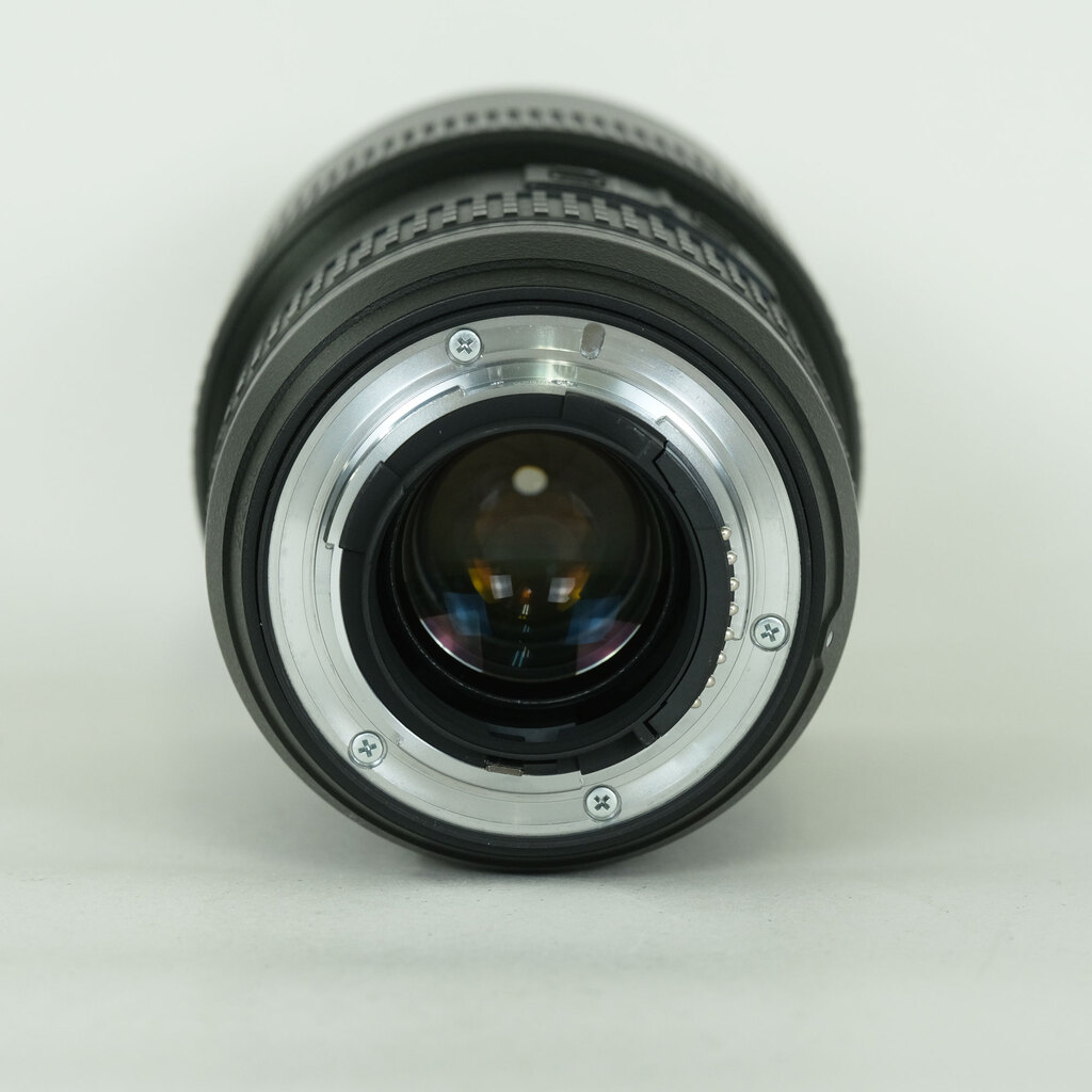 Nikon AF-S NIKKOR 16-35mm F4 G ED VR
