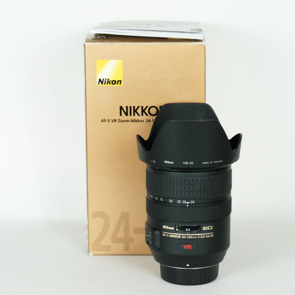 Nikon AF-S VR Zoom-Nikkor 24-120mm F3.5-5.6G IF-ED