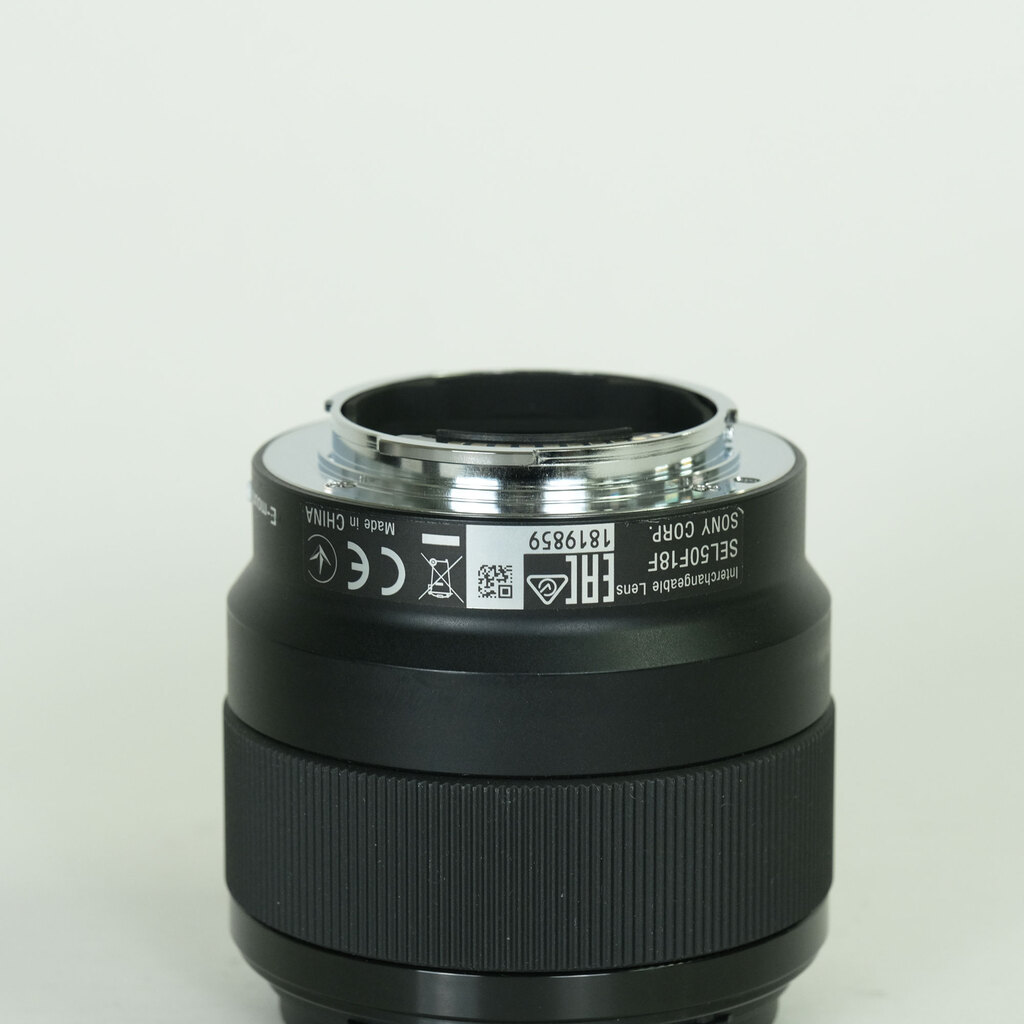SONY FE 50mm F1.8 SEL50F18F SONY FE 50mm F1.8 SEL50F18F