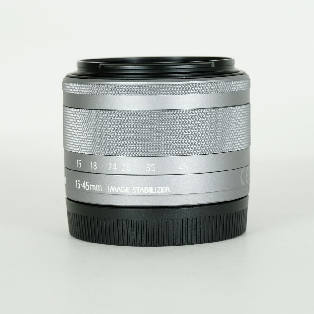 Canon EF-M15-45mm F3.5-6.3 IS STM