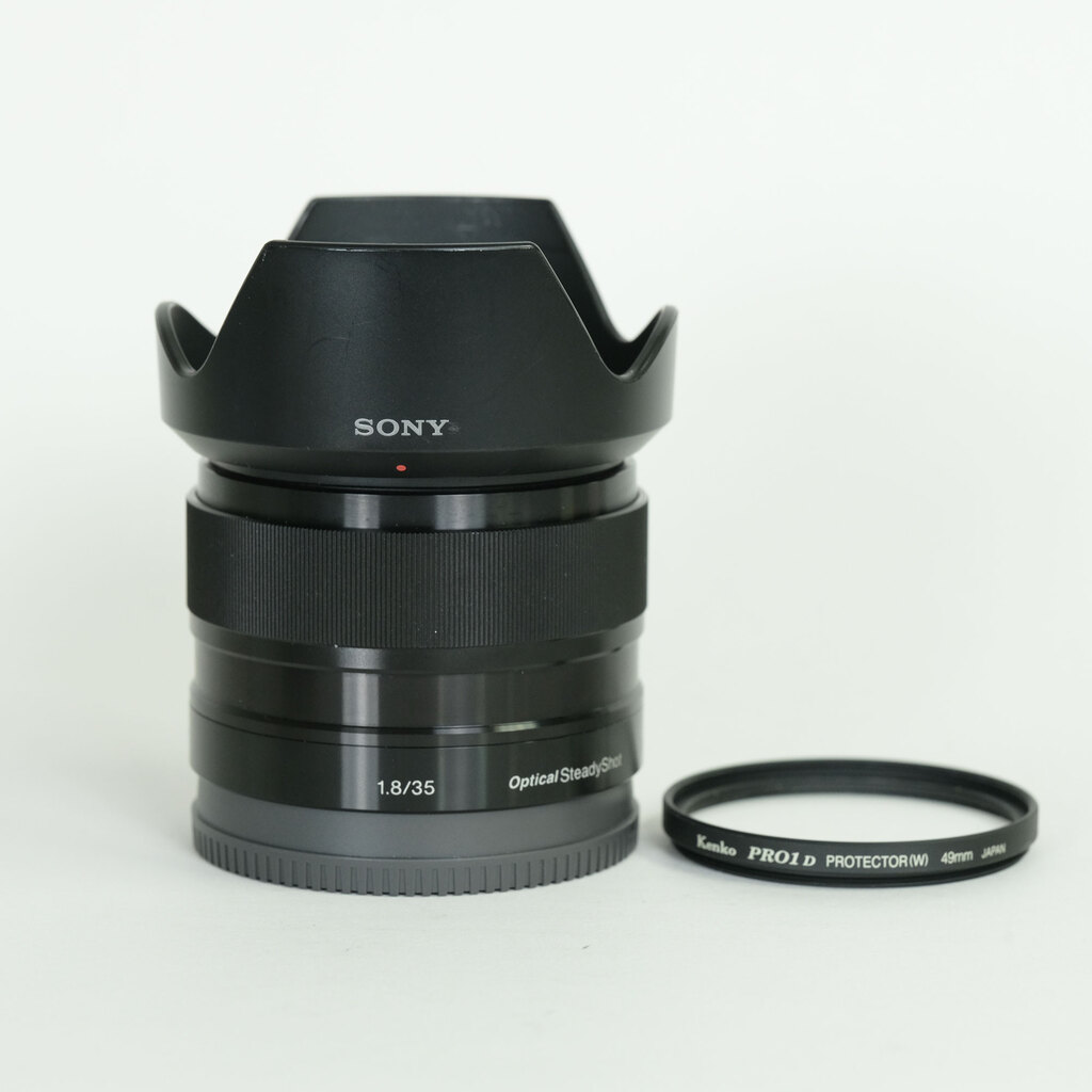 SONY E 35mm F1.8 OSS SEL35F18
