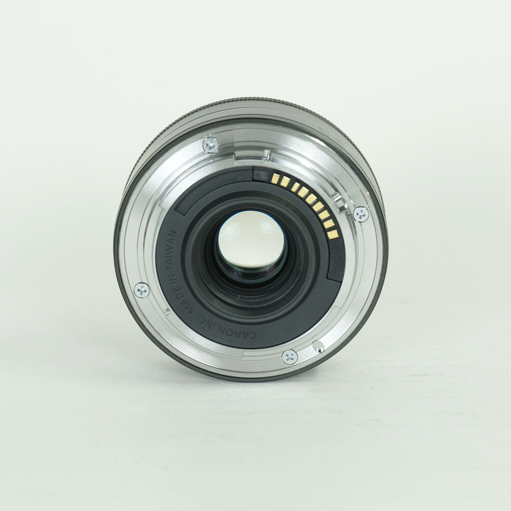 Canon EF-M22mm F2 STM
