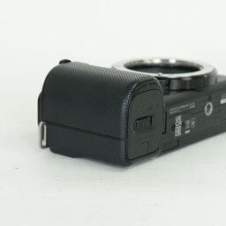 SONY VLOGCAM ZV-E10