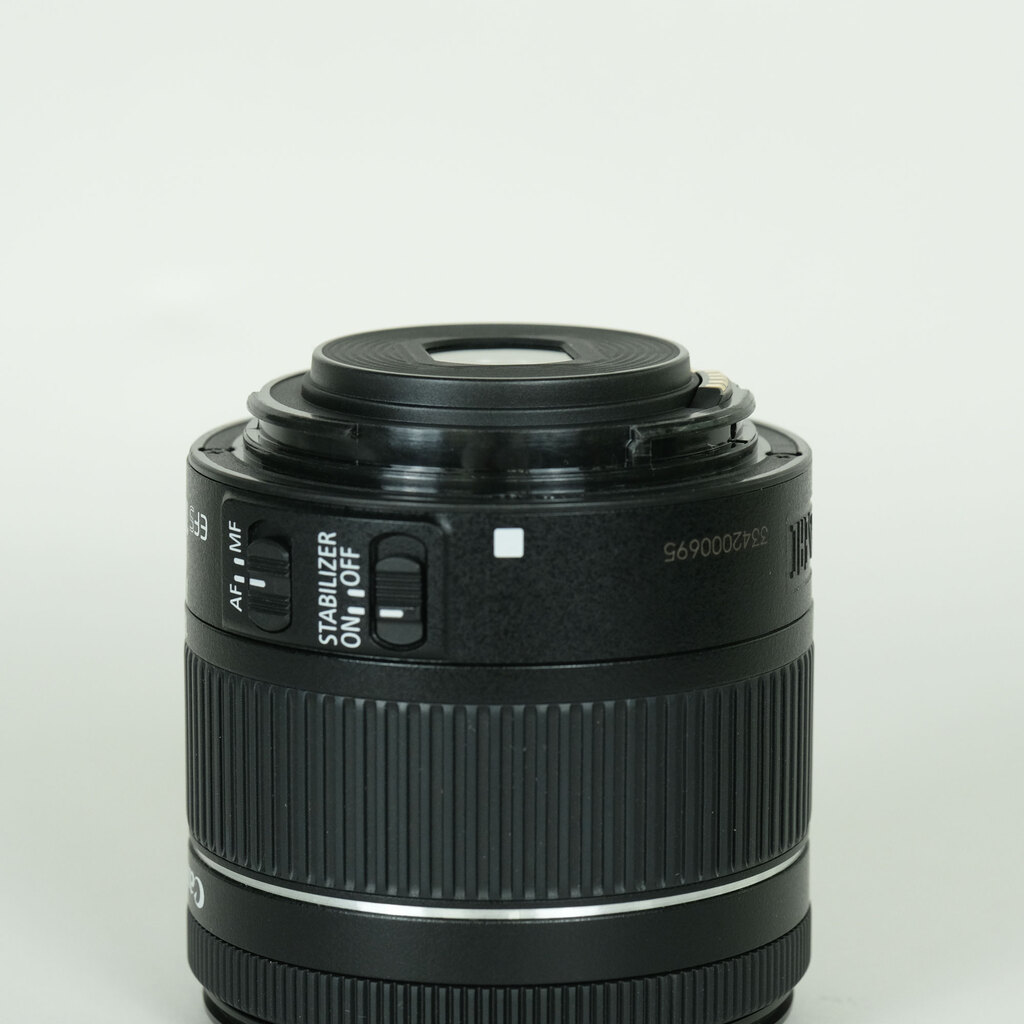 Canon EF-S18-55mm F4-5.6 IS STM