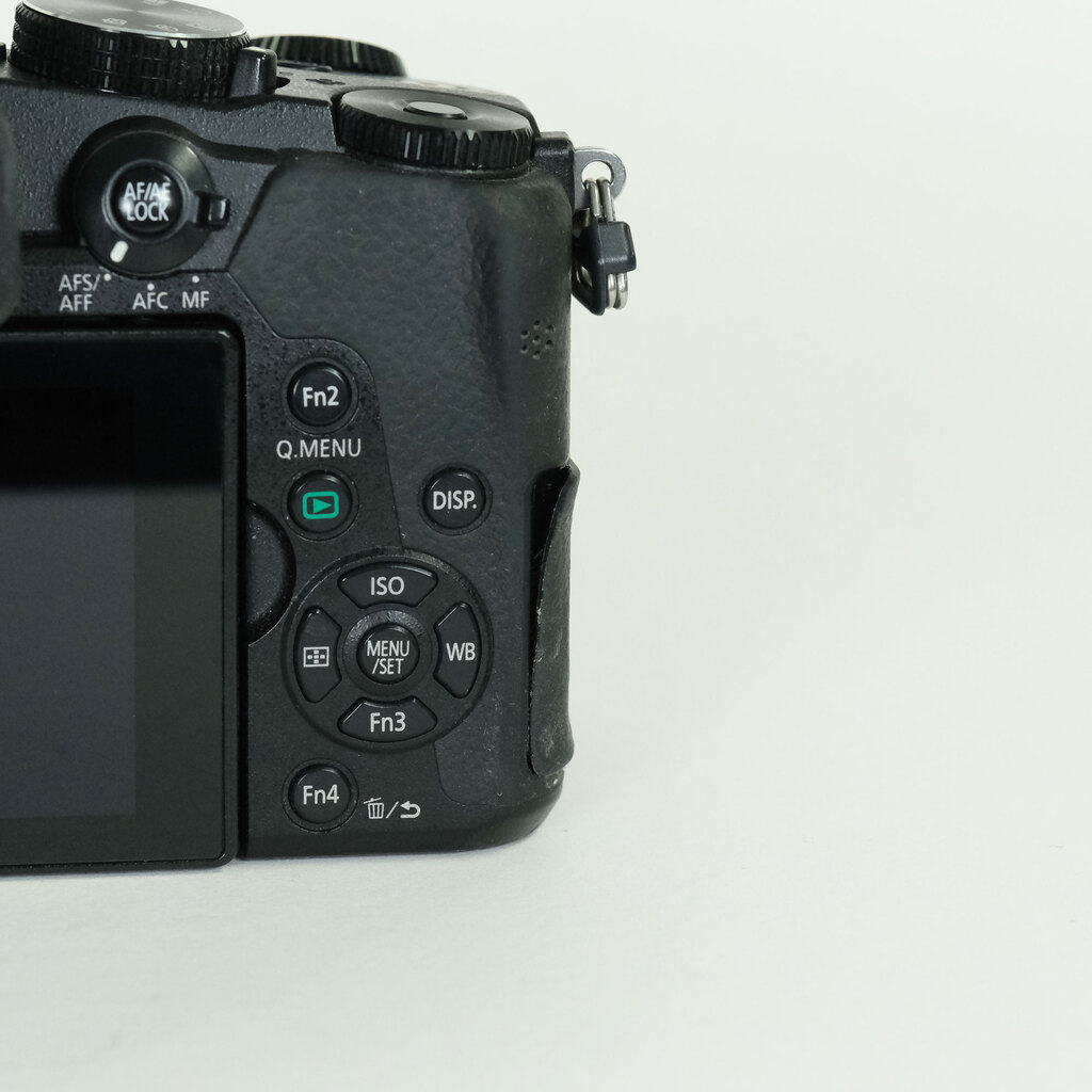 Panasonic LUMIX DMC-G8 Panasonic LUMIX DMC-G8