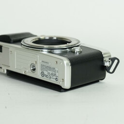 OLYMPUS PEN E-P5 ボディ シルバー