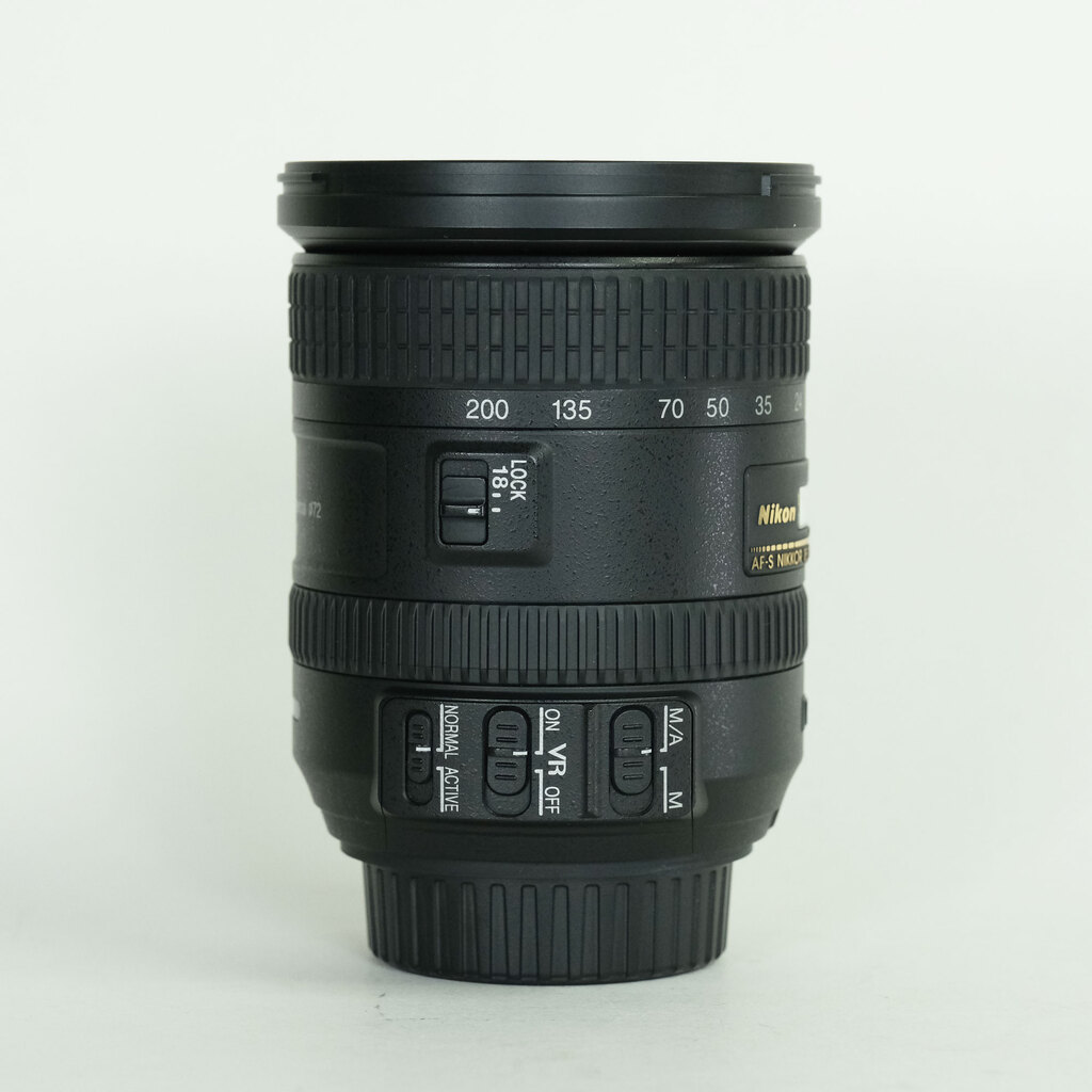 Nikon AF-S DX NIKKOR 18-200mm F3.5-5.6G ED VR II