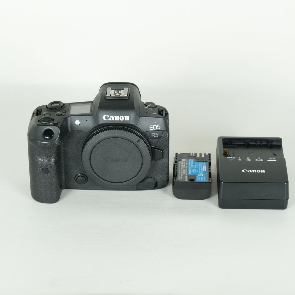 Canon EOS R5の出品 | ONE SCENE（ワンシーン）