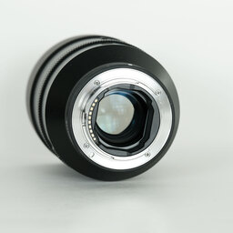 SONY FE 135mm F1.8 GM SEL135F18GM