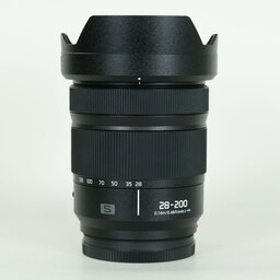Panasonic LUMIX S 28-200mm F4-7.1 MACRO O.I.S.