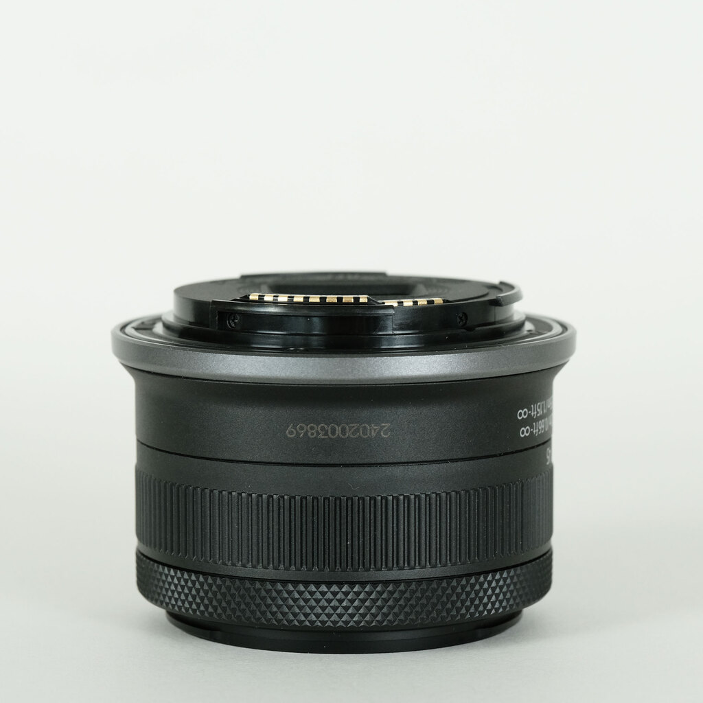 Canon RF-S 18-45mm F4.5-6.3 IS STM
