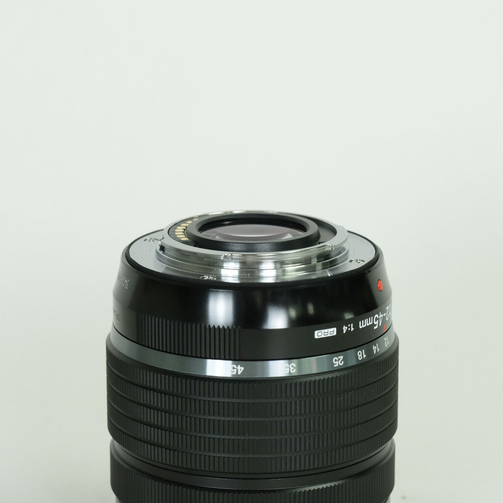 OM SYSTEM M.ZUIKO DIGITAL ED 12-45mm F4.0 PRO