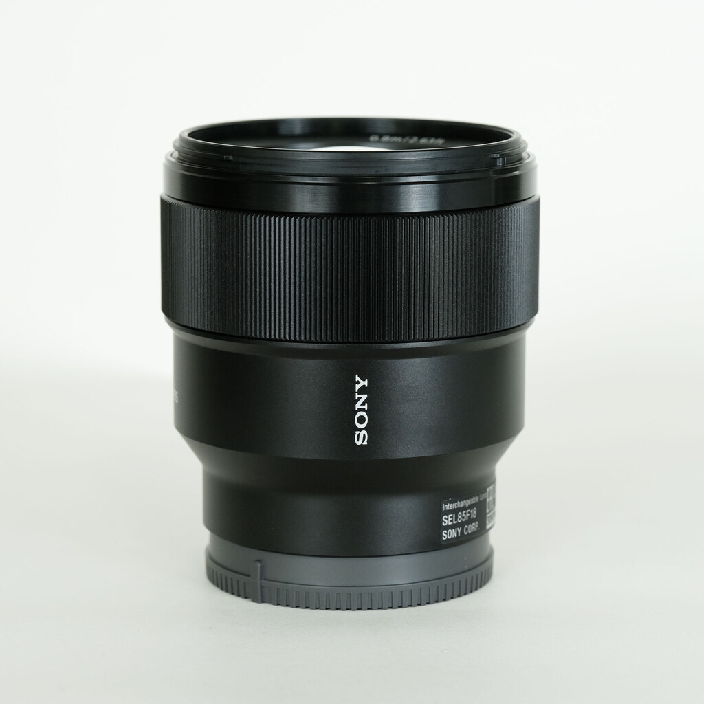 SONY FE 85mm F1.8 SEL85F18 SONY FE 85mm F1.8 SEL85F18
