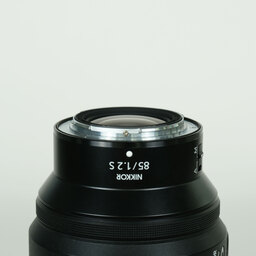Nikon NIKKOR Z 85mm f/1.2 S Nikon NIKKOR Z 85mm f/1.2 S