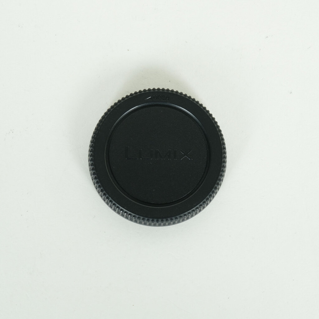 Panasonic LUMIX G 14-42mm F3.5-5.6 ASPH. MEGA O.I.S. H-FS014042 Panasonic LUMIX G 14-42mm F3.5-5.6 ASPH. MEGA O.I.S. H-FS014042