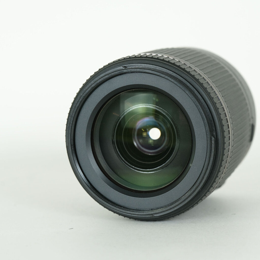 TAMRON 18-200mm F3.5-6.3 DiII VC/Model B018E（キヤノンEF用）