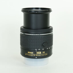 Nikon AF-P DX NIKKOR 18-55mm F3.5-5.6G VR Nikon AF-P DX NIKKOR 18-55mm F3.5-5.6G VR