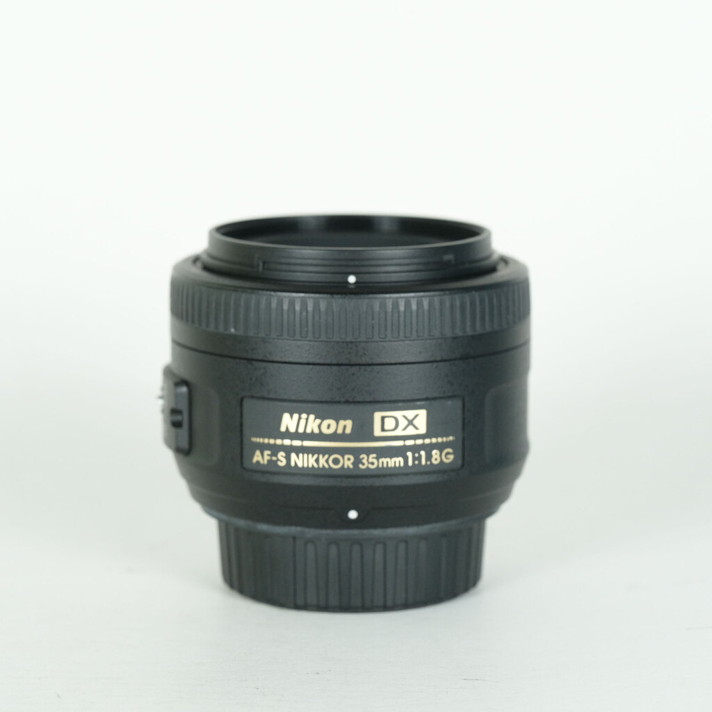 Nikon AF-S DX NIKKOR 35mm f/1.8G