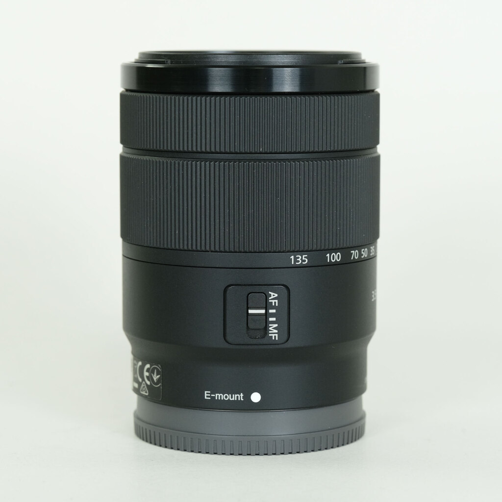 SONY E 18-135mm F3.5-5.6 OSS SEL18135