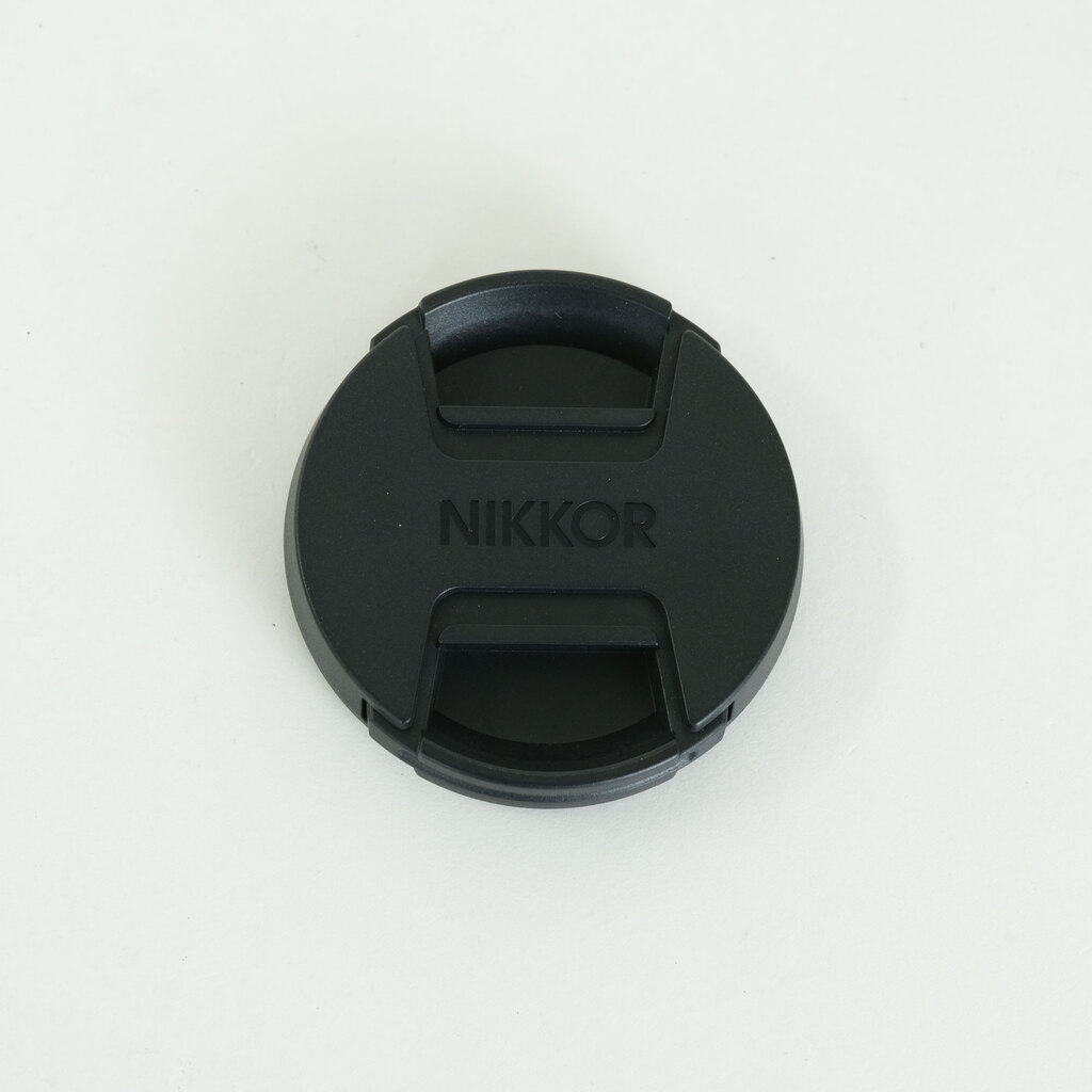 Nikon NIKKOR Z 40mm f/2 Nikon NIKKOR Z 40mm f/2