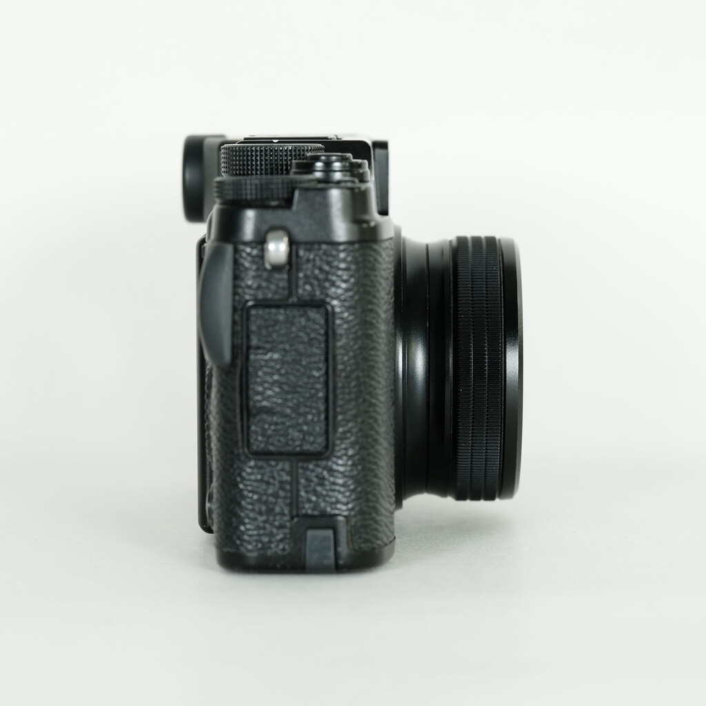 FUJIFILM X10 ブラック