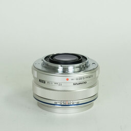 OLYMPUS M.ZUIKO DIGITAL 17mm F1.8