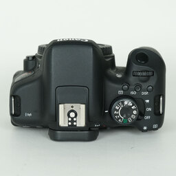 Canon EOS Kiss X8i