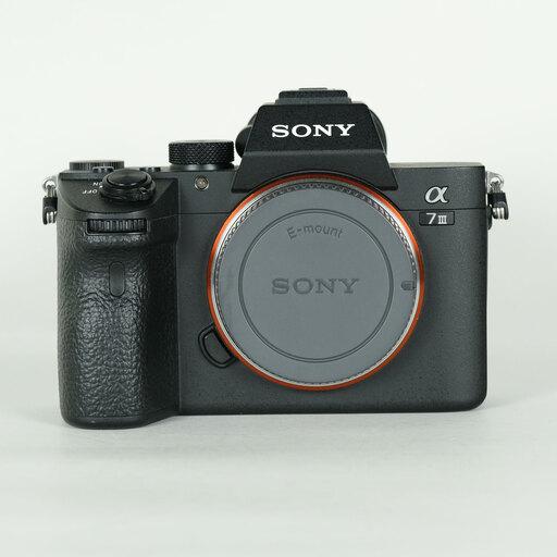 SONY α7 III(ILCE-7M3) SONY α7 III(ILCE-7M3)