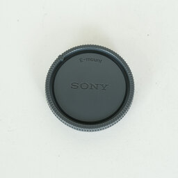 SONY E18-200mm F3.5-6.3 OSS LE SEL18200LE