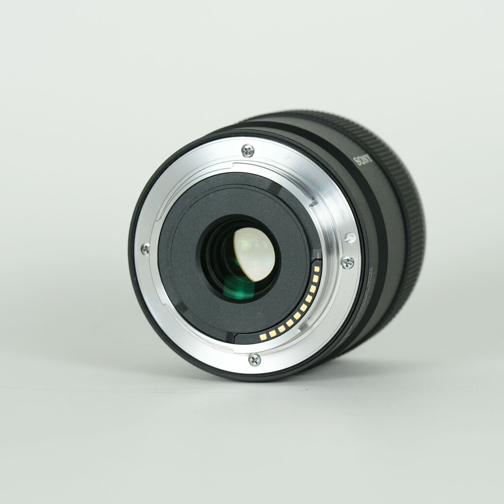 SONY E 11mm F1.8 SEL11F18