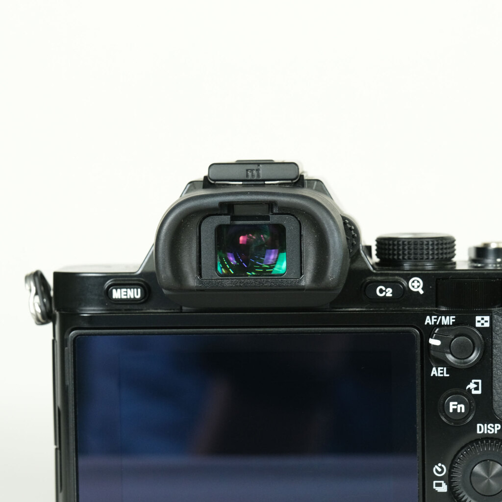 SONY α7（ILCE-7）の出品 | ONE SCENE（ワンシーン）