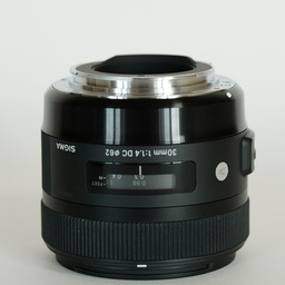 SIGMA 30mm F1.4 DC HSM | Art [キヤノン用]