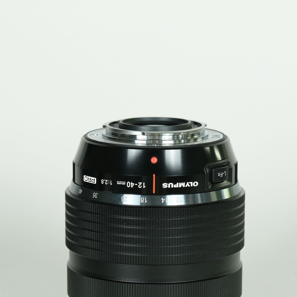 OLYMPUS M.ZUIKO DIGITAL ED 12-40mm F2.8 PRO