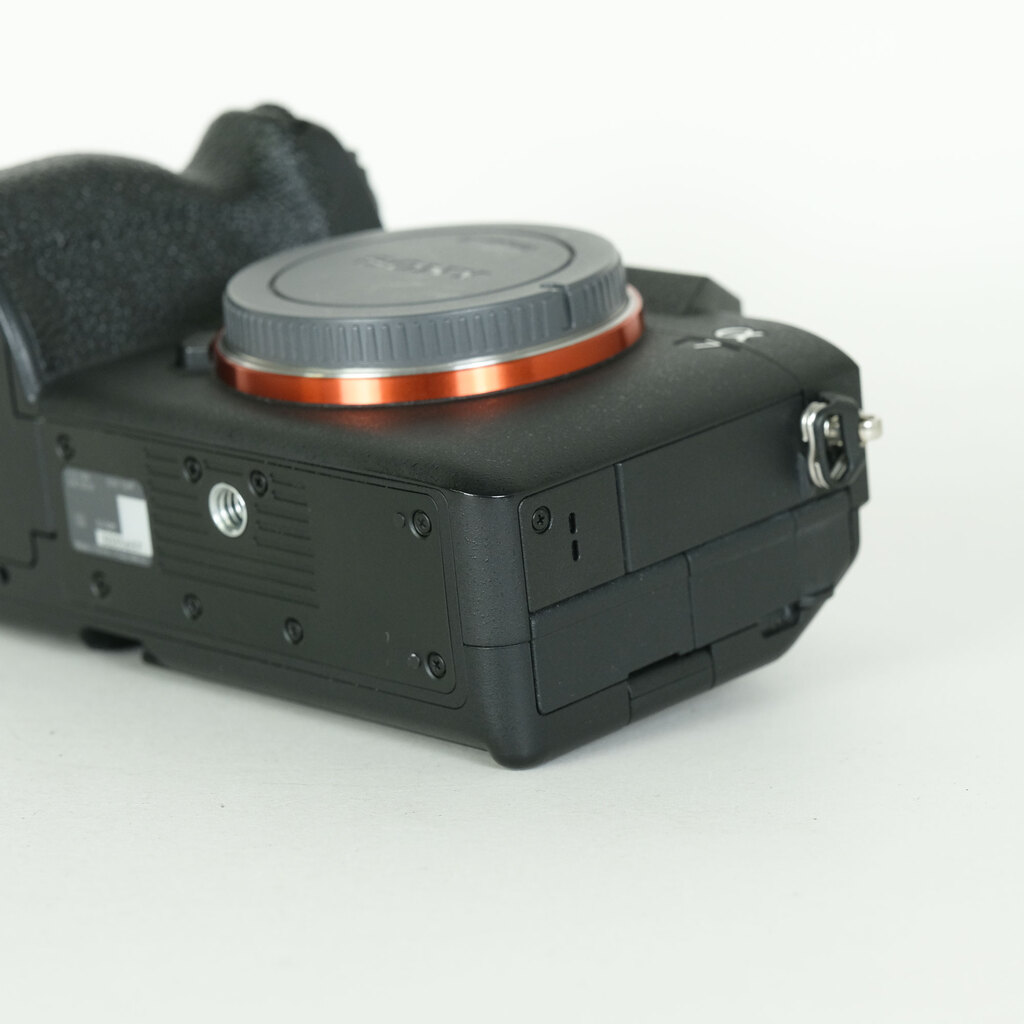 SONY α7 IV(ILCE-7M4) SONY α7 IV(ILCE-7M4)