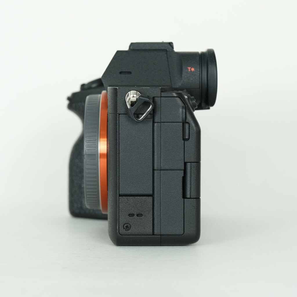 SONY ��7 IV�iILCE-7M4�j [�{�f�B]
