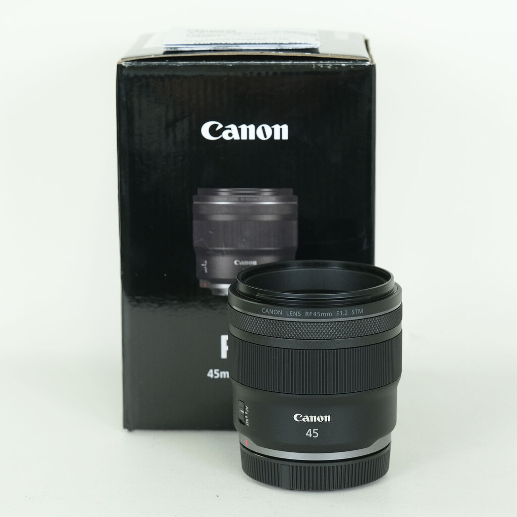 Canon RF45mm F1.2 STMの出品 | ONE SCENE（ワンシーン）