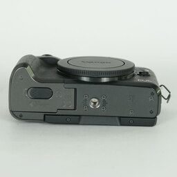 Canon EOS M6 Canon EOS M6