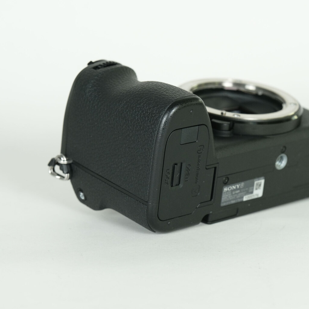 SONY α6700（ILCE-6700）