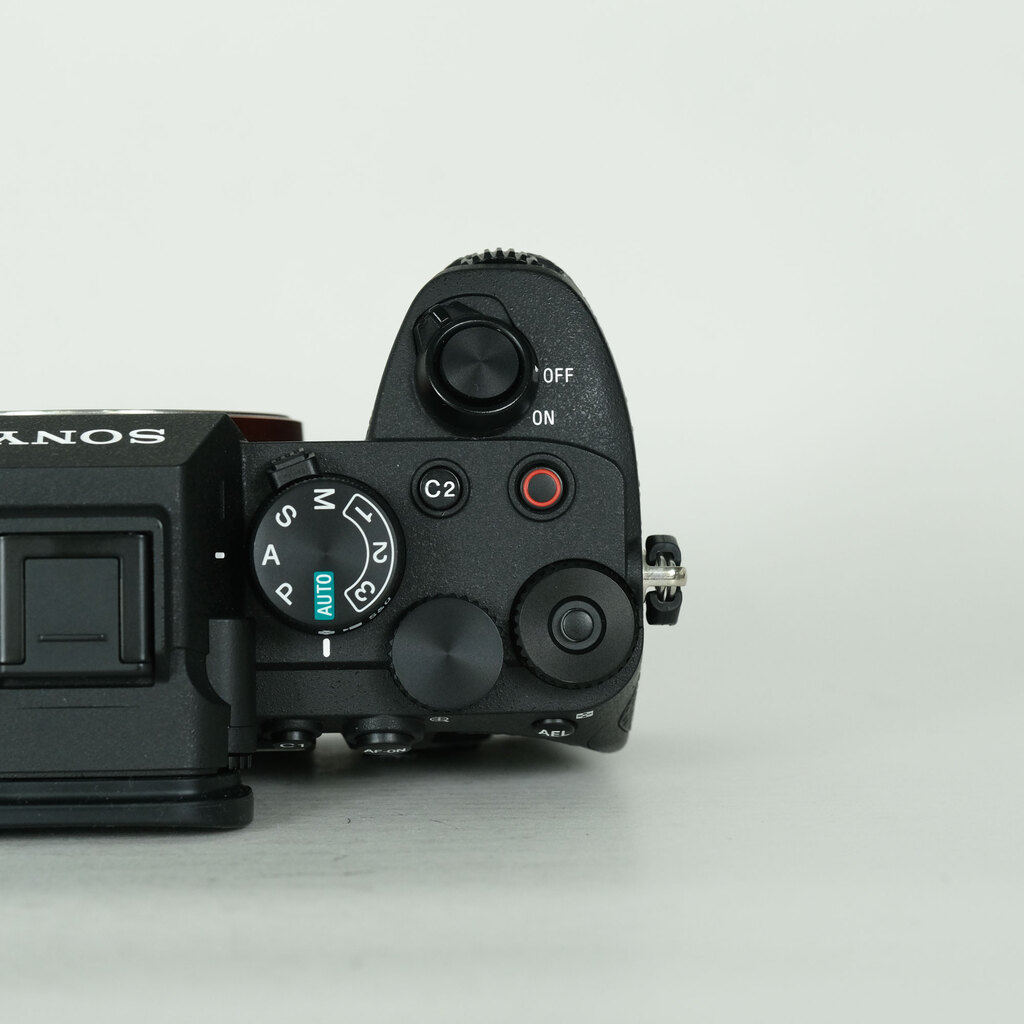 SONY α7 IV（ILCE-7M4）の出品 | ONE SCENE（ワンシーン）