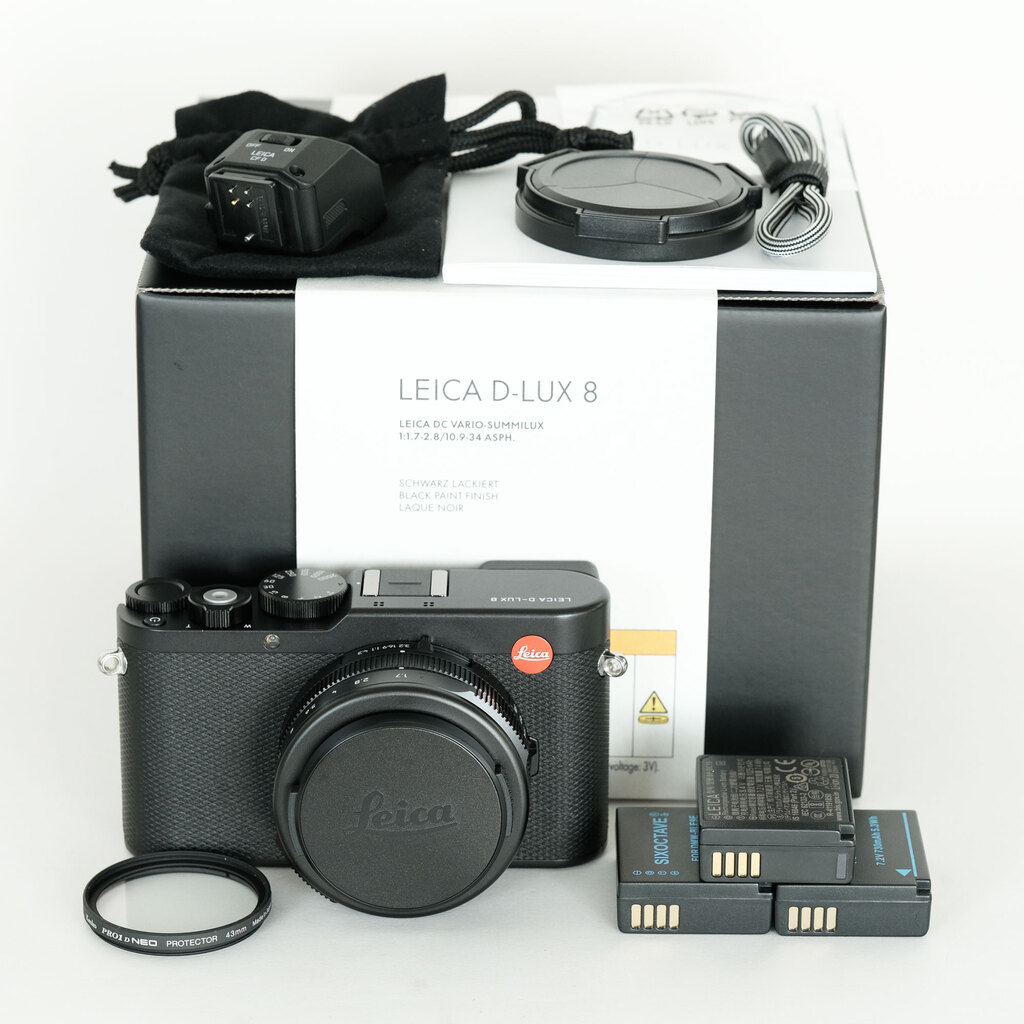 Leica D-LUX8