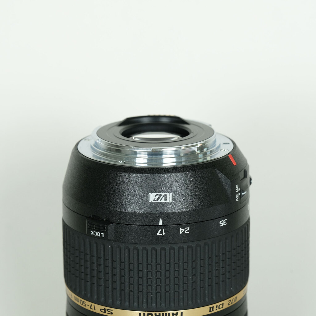 TAMRON SP 17-50mm F2.8 XR DiII VC /Model B005E (キヤノンEF用) TAMRON SP 17-50mm F2.8 XR DiII VC /Model B005E (キヤノンEF用)