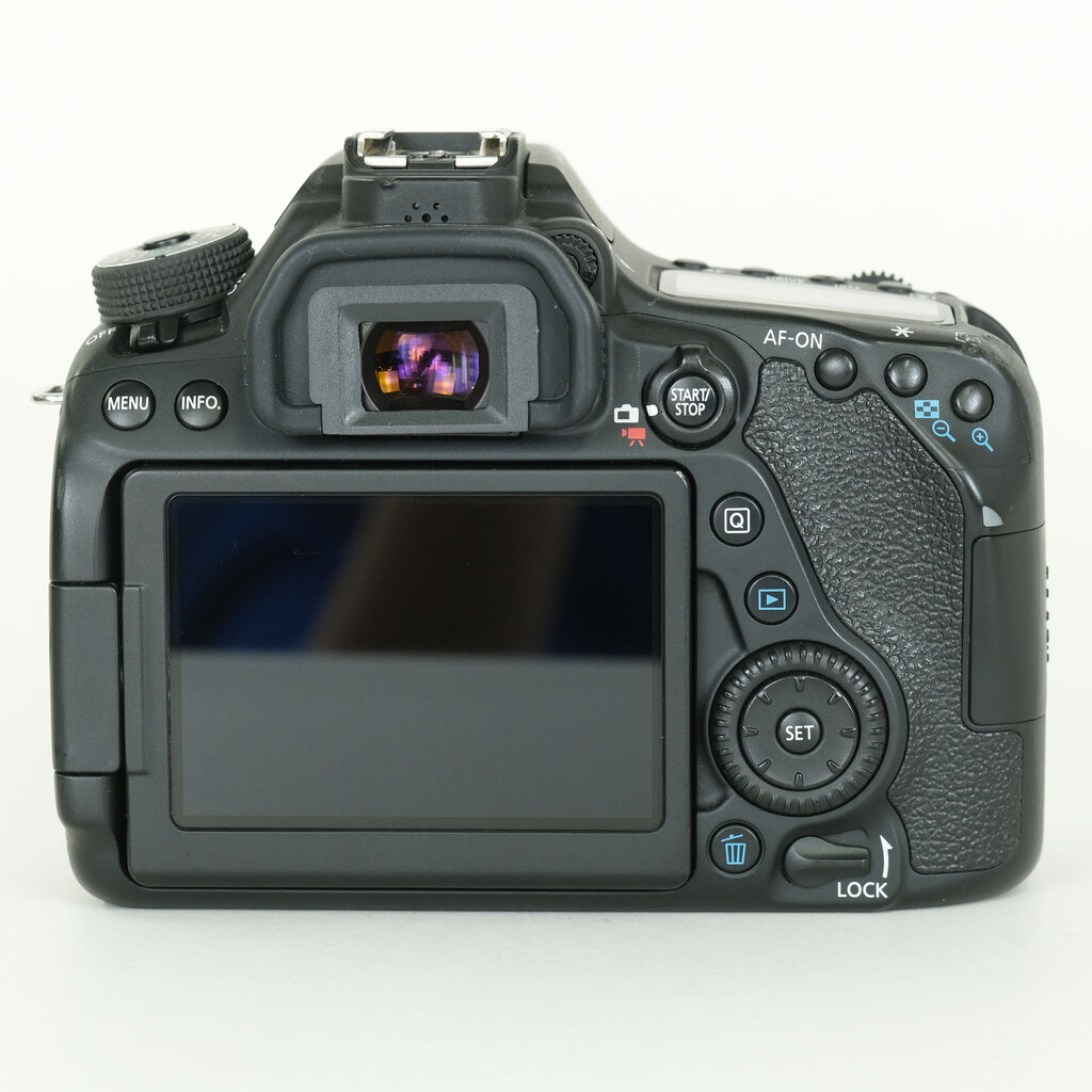 Canon EOS 80D Canon EOS 80D