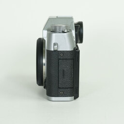 FUJIFILM X-T10 ボディ シルバー