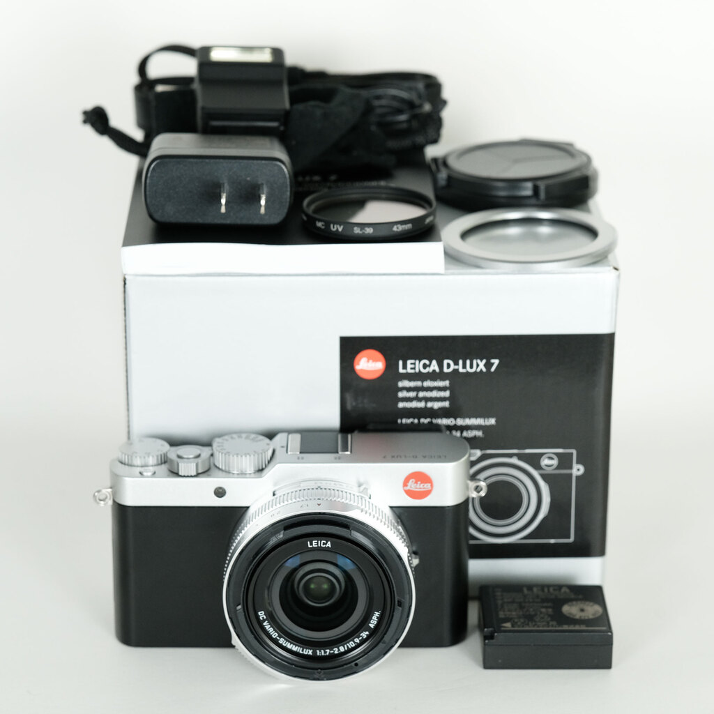 LEICA D-LUX7 シルバー