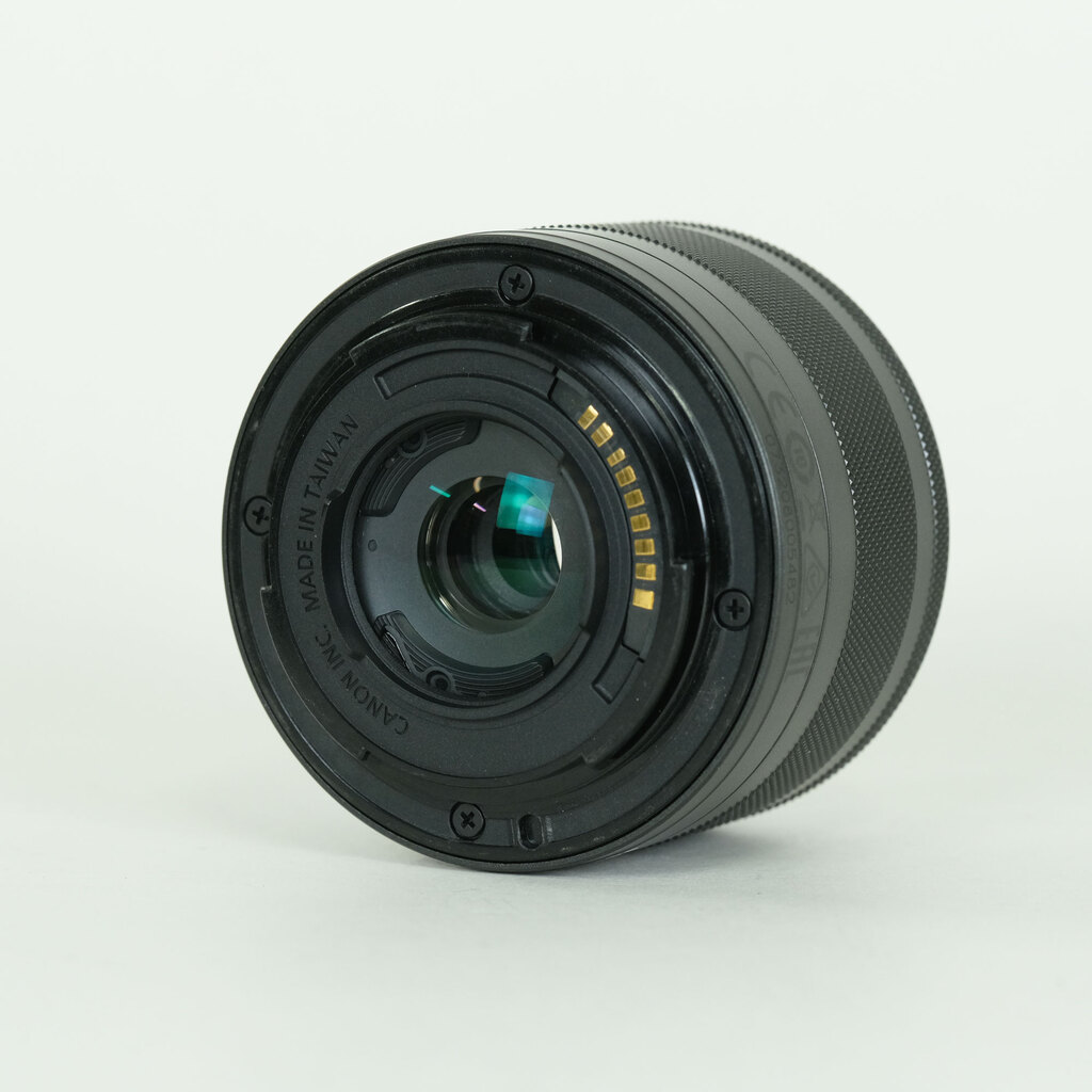 Canon EF-M15-45mm F3.5-6.3 IS STM