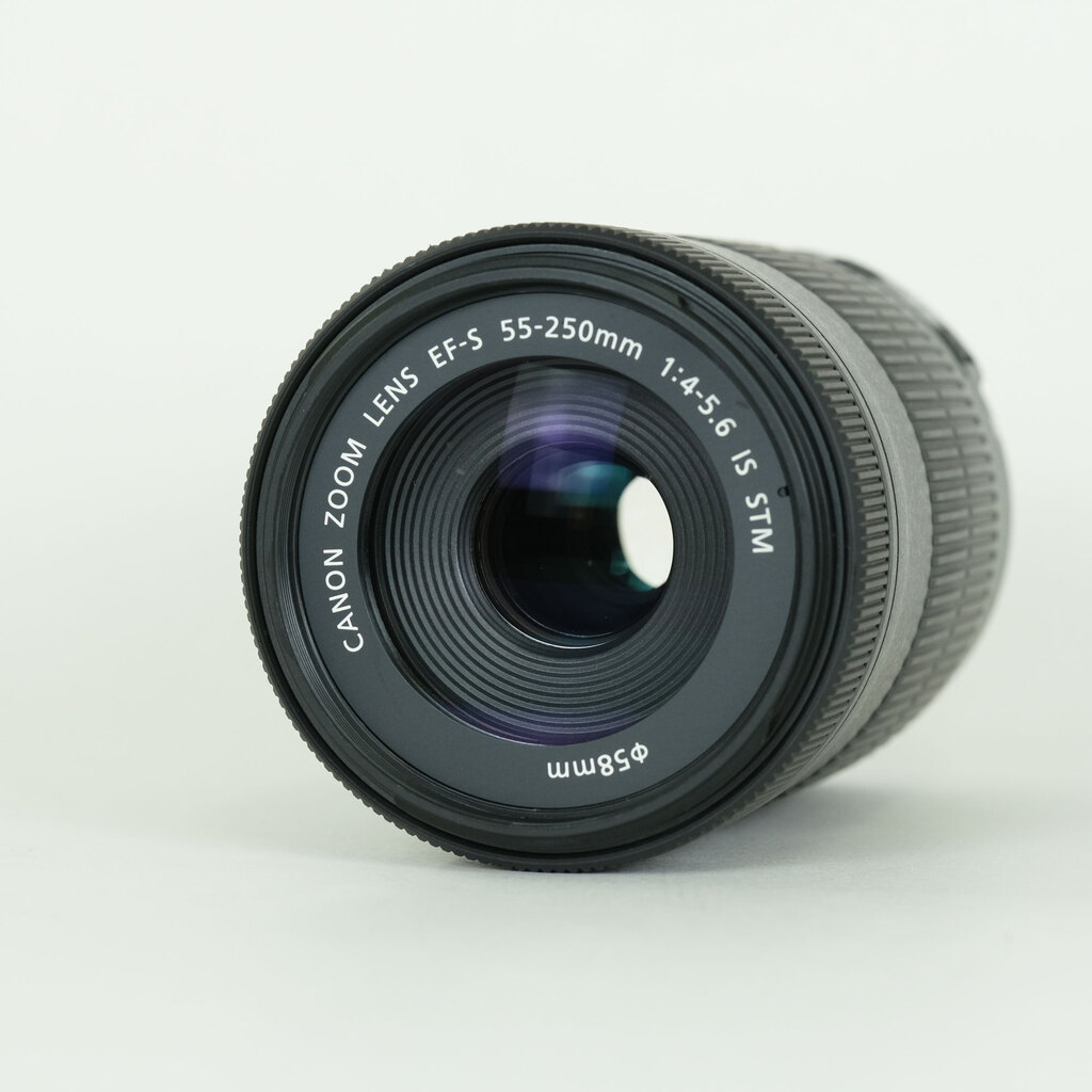 Canon EF-S55-250mm F4-5.6 IS STM