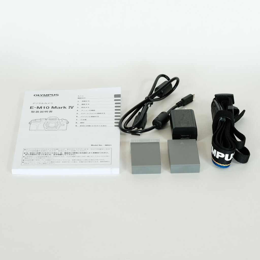 OLYMPUS OM-D E-M10 Mark IV