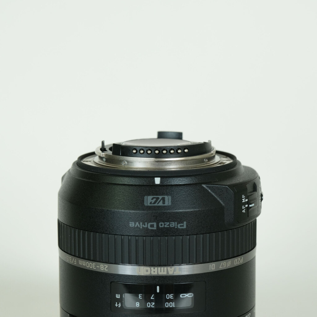 TAMRON 28-300mm F3.5-6.3 Di VC PZD/Model A010N（ニコンF用）