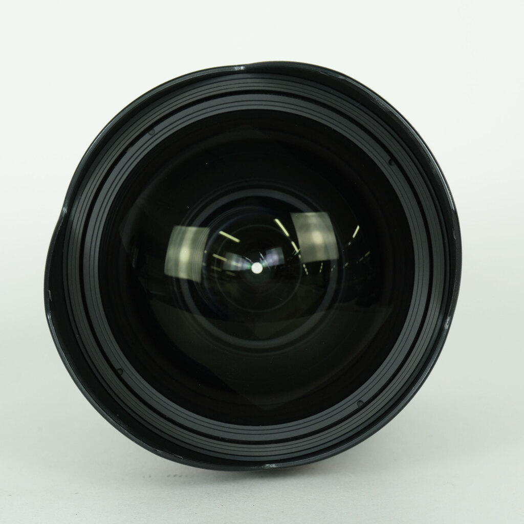 Canon EF11-24mm F4L USMの出品 | ONE SCENE（ワンシーン）