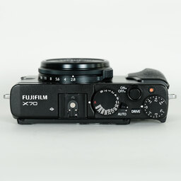 FUJIFILM X70 ブラック